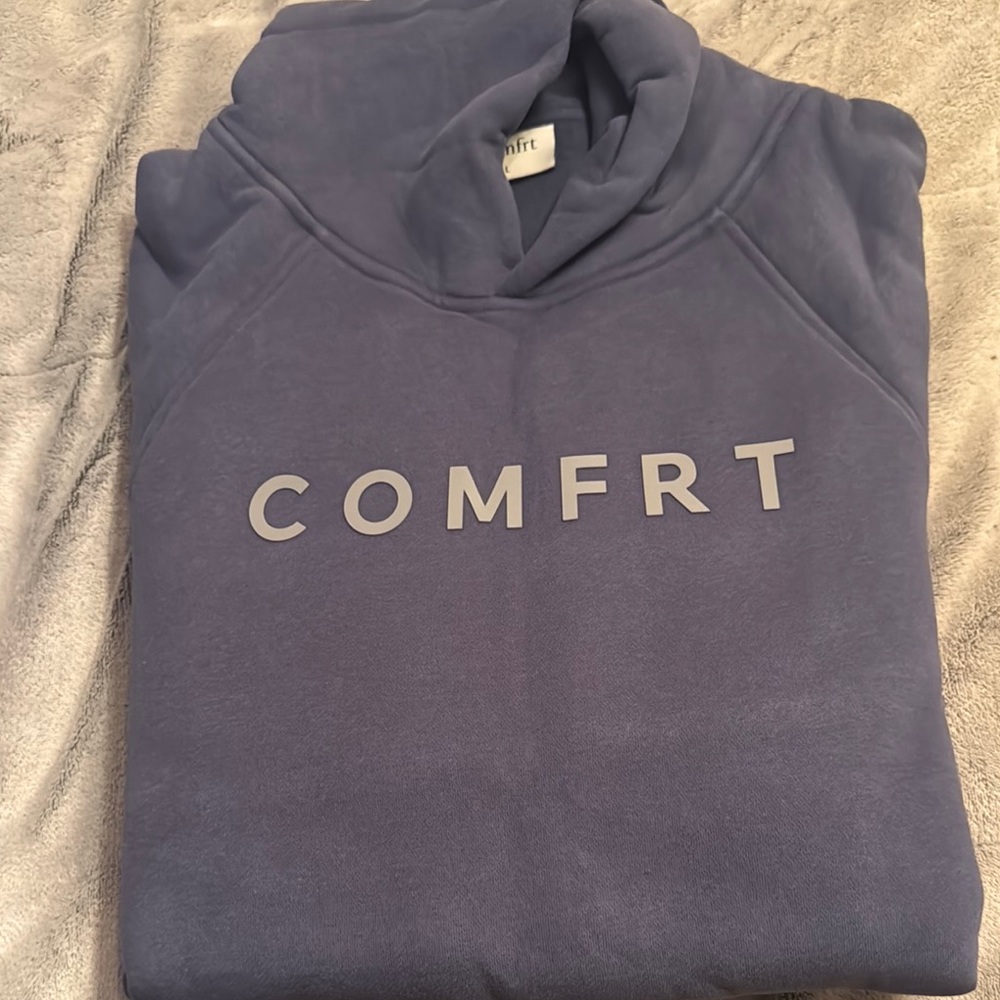COMFRT Unisex Sweater Size L